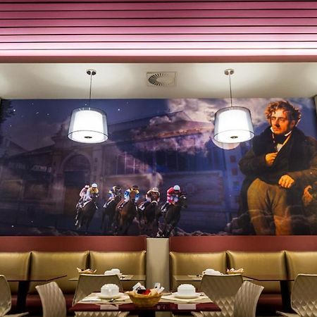 Hotel Le Châteaubriant Екстериор снимка
