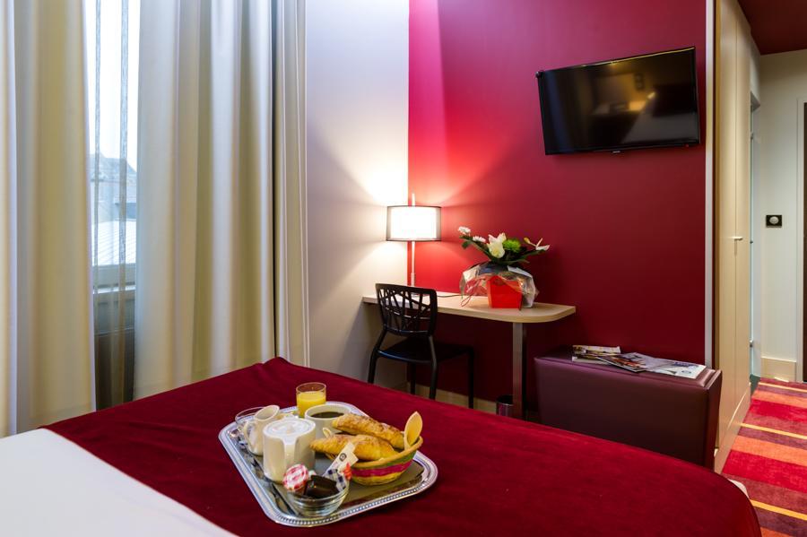 Hotel Le Châteaubriant Екстериор снимка