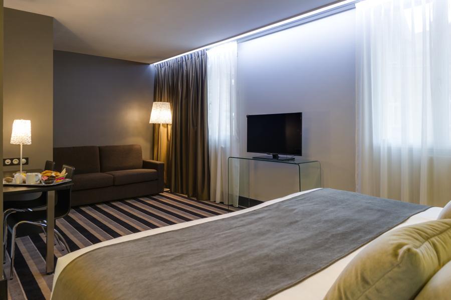 Hotel Le Châteaubriant Екстериор снимка